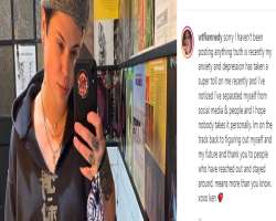 According to her latest Instagram post in November 2020, she has been suffering from anxiety and depression and that was the reason she has cut hersel
